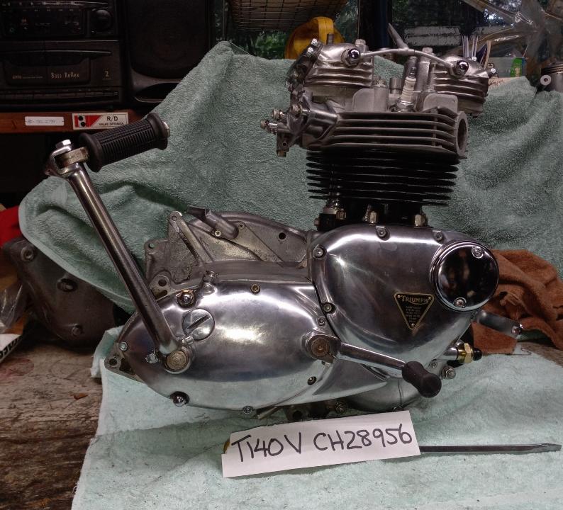 Complete Engine - Triumph 750 Bonnevile - T- 140VCH28956